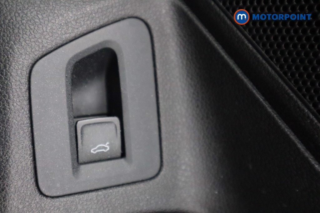 Volkswagen Arteon R-Line Automatic Diesel Estate - Stock Number (1527009) - 18th supplementary image