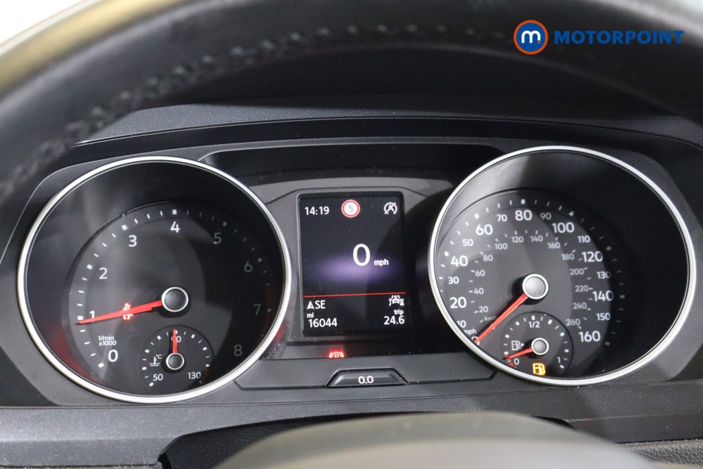 Volkswagen Tiguan Active Manual Petrol SUV - Stock Number (1528082) - 2nd supplementary image