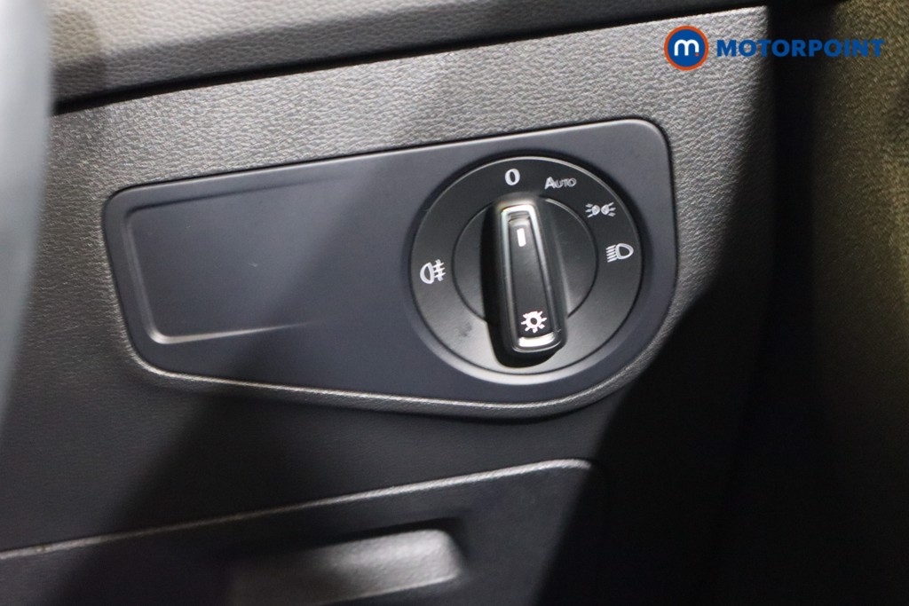 Volkswagen Tiguan Active Manual Petrol SUV - Stock Number (1528082) - 7th supplementary image
