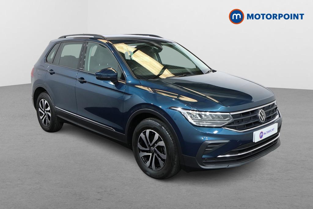 Volkswagen Tiguan Active Manual Petrol SUV - Stock Number (1528082) - Drivers side front corner