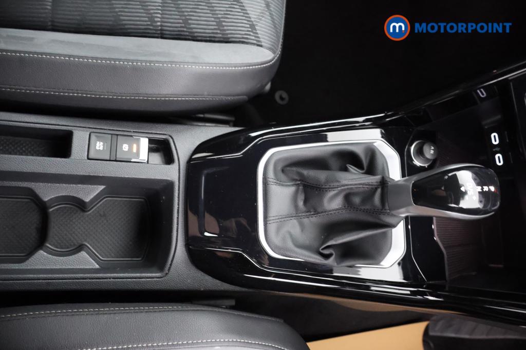 Volkswagen T-Roc R-Line Automatic Diesel SUV - Stock Number (1528467) - 6th supplementary image