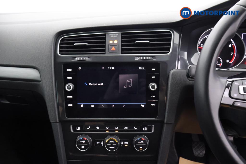 Volkswagen Golf Match Edition Manual Petrol Hatchback - Stock Number (1531809) - 5th supplementary image