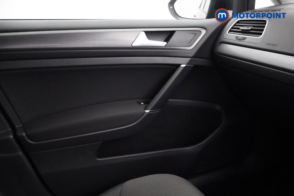 Volkswagen Golf Match Edition Manual Petrol Hatchback - Stock Number (1531809) - 8th supplementary image