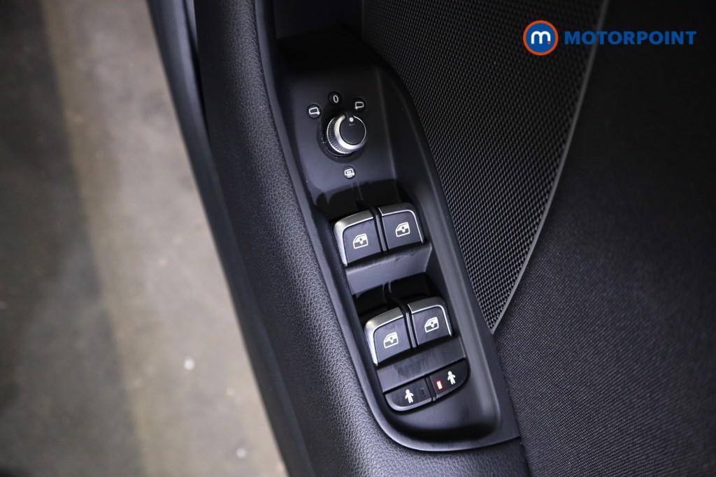 Audi A3 Sport Manual Petrol Hatchback - Stock Number (1532653) - 9th supplementary image