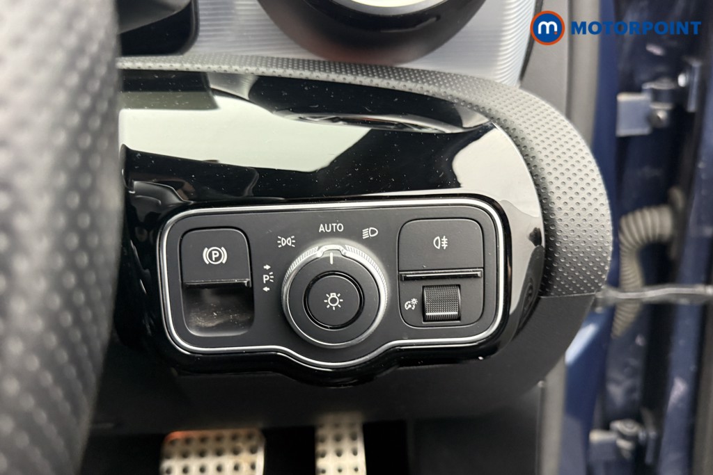 Mercedes-Benz A Class Amg Line Automatic Petrol Hatchback - Stock Number (1533857) - 14th supplementary image
