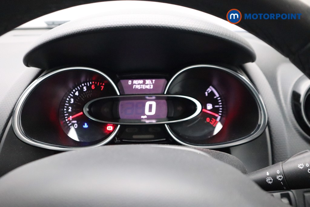 Renault Clio Iconic Manual Petrol Hatchback - Stock Number (1534166) - 4th supplementary image