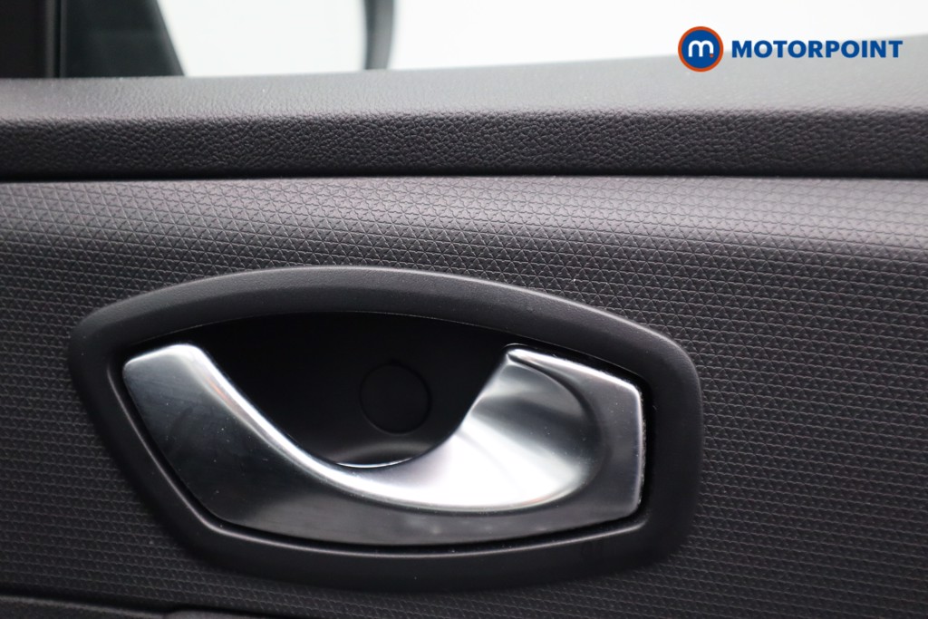 Renault Clio Iconic Manual Petrol Hatchback - Stock Number (1534166) - 15th supplementary image