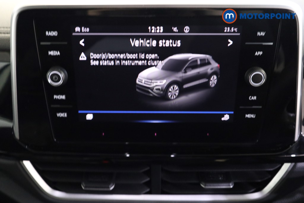 Volkswagen T-Roc R-Line Automatic Diesel SUV - Stock Number (1534757) - 2nd supplementary image