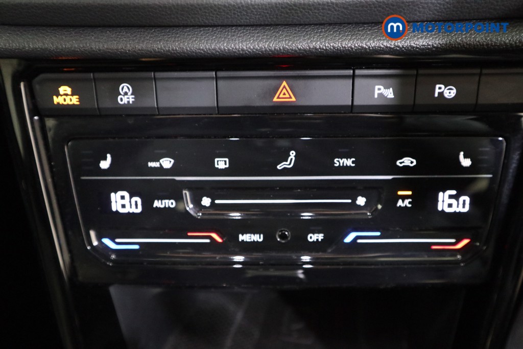 Volkswagen T-Roc R-Line Automatic Diesel SUV - Stock Number (1534757) - 8th supplementary image