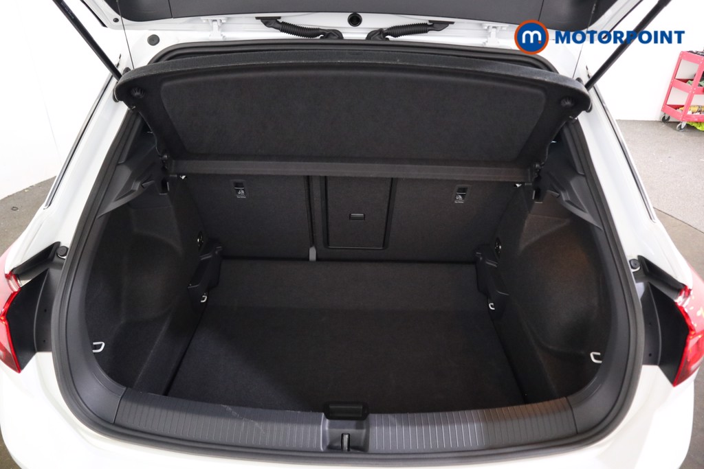 Volkswagen T-Roc R-Line Automatic Diesel SUV - Stock Number (1534757) - 15th supplementary image