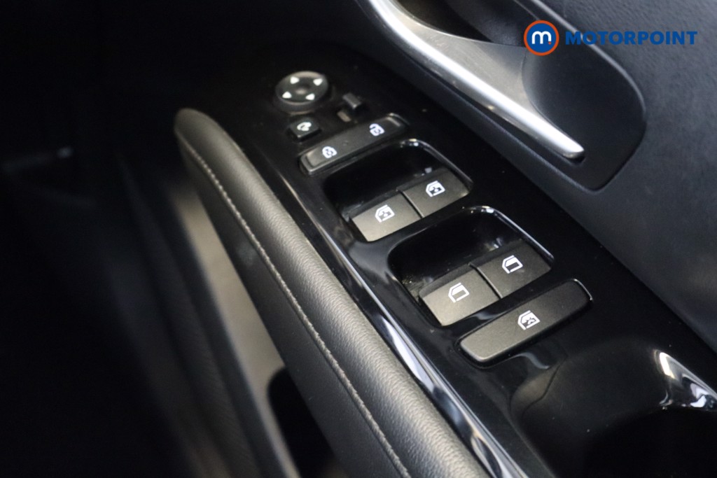 Hyundai Tucson Se Connect Manual Petrol SUV - Stock Number (1534928) - 5th supplementary image