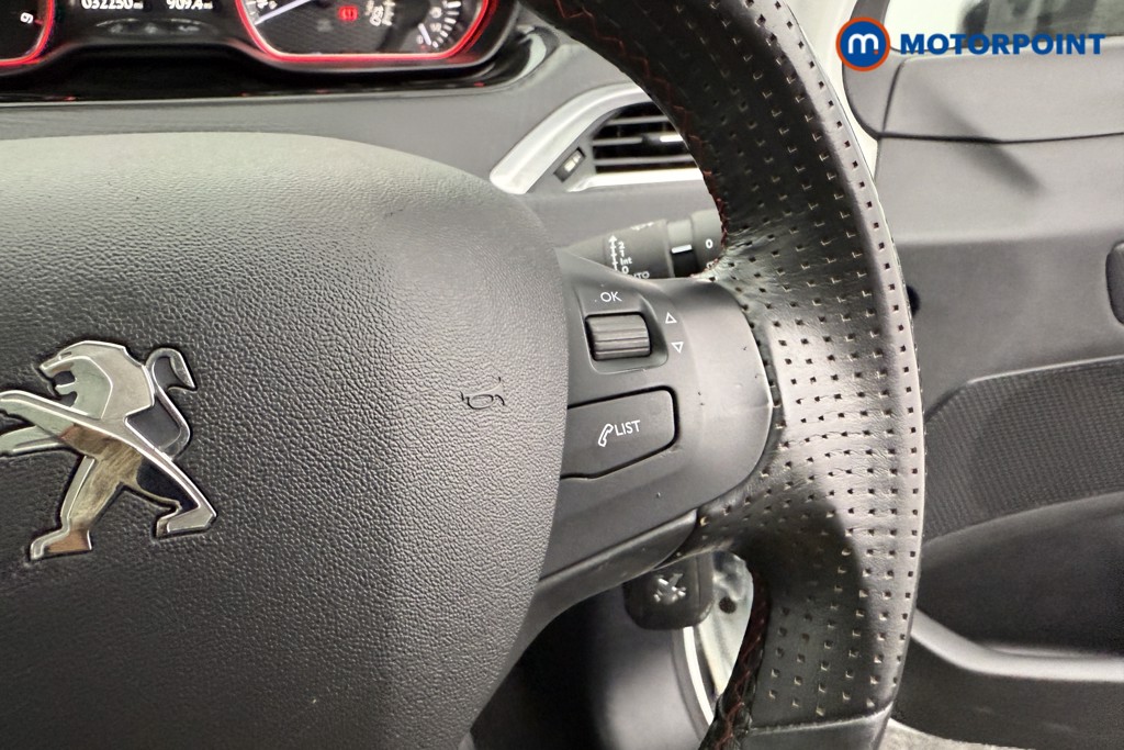 Peugeot 2008 Gt Line Manual Diesel SUV - Stock Number (1535345) - 14th supplementary image