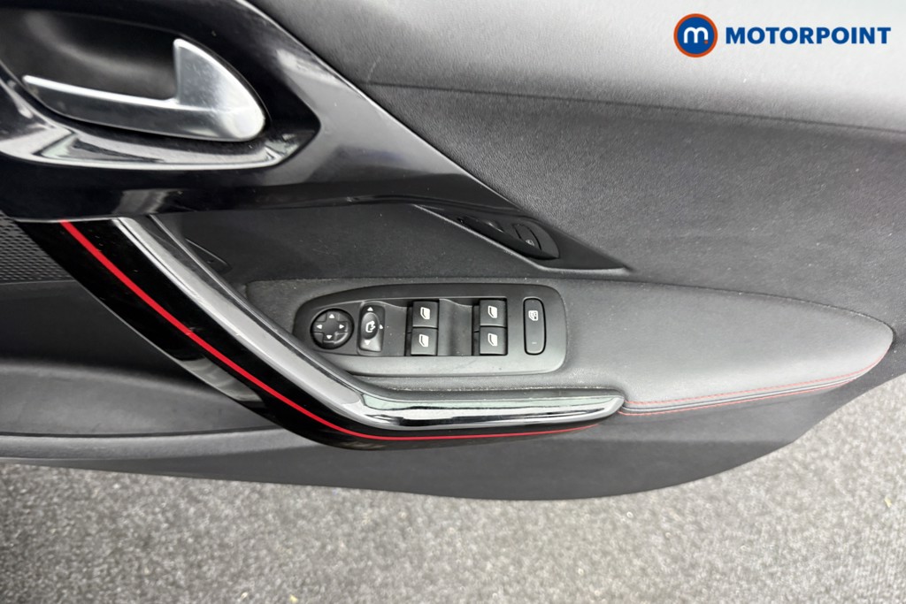 Peugeot 2008 Gt Line Manual Diesel SUV - Stock Number (1535345) - 16th supplementary image