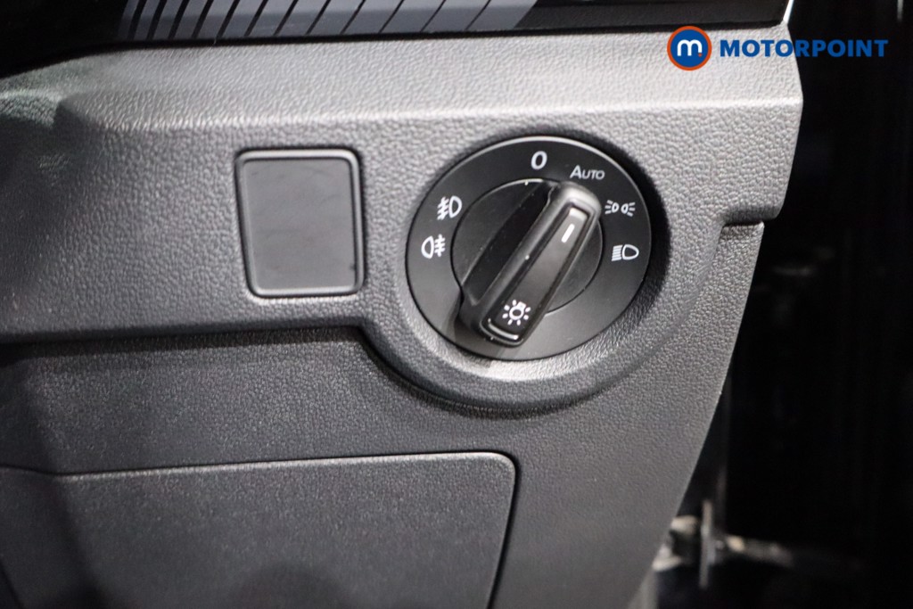 Volkswagen T-Cross Black Edition Manual Petrol SUV - Stock Number (1536419) - 21st supplementary image