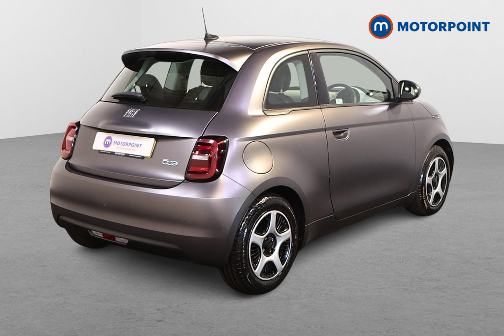 Fiat 500 Passion Automatic Electric Hatchback - Stock Number (1536452) - Drivers side rear corner