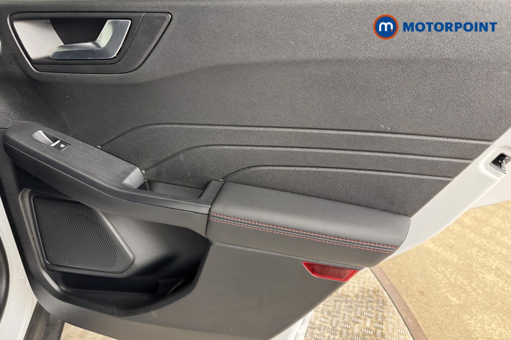 Ford Kuga St-Line Automatic Petrol Plug-In Hybrid SUV - Stock Number (1536527) - 16th supplementary image