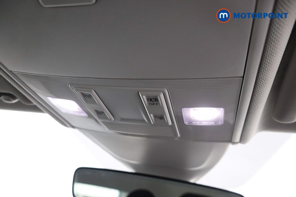 Volkswagen Taigo Life Manual Petrol SUV - Stock Number (1537045) - 21st supplementary image