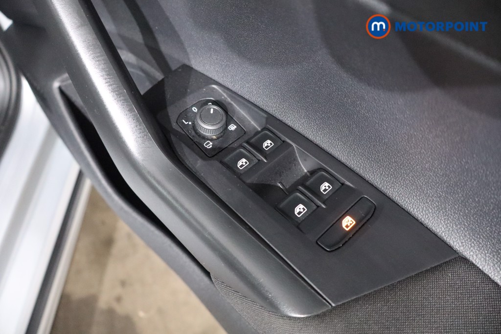 Volkswagen Taigo Life Manual Petrol SUV - Stock Number (1537045) - 24th supplementary image
