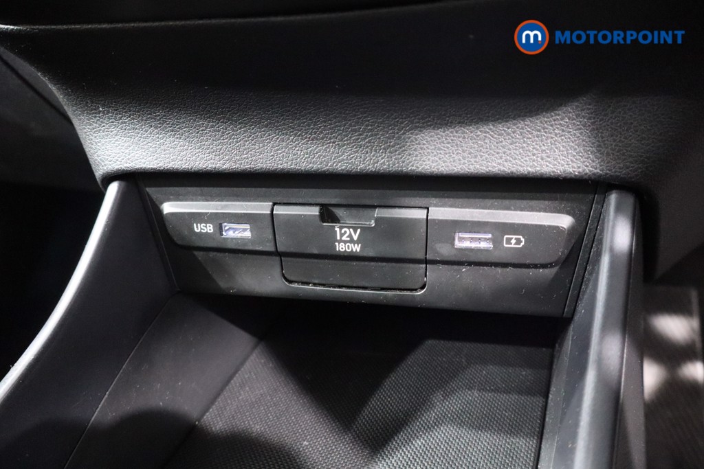 Hyundai I20 Se Connect Manual Petrol Hatchback - Stock Number (1537101) - 16th supplementary image