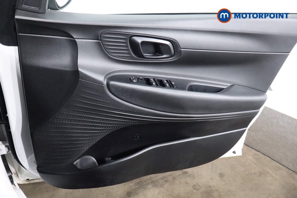 Hyundai I20 Se Connect Manual Petrol Hatchback - Stock Number (1537101) - 21st supplementary image