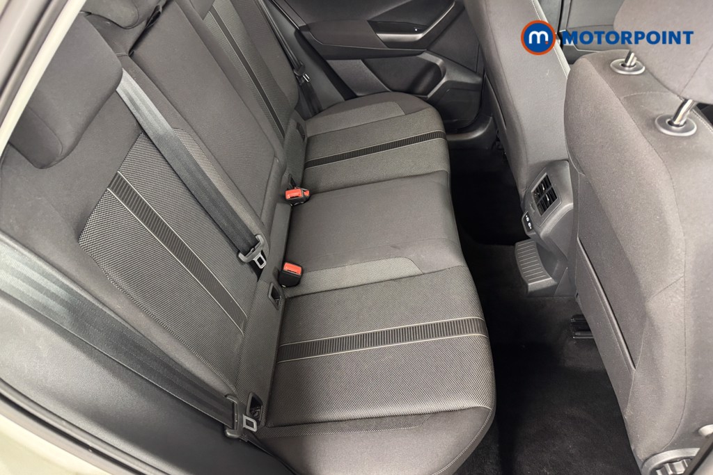 Volkswagen T-Roc Life Manual Petrol SUV - Stock Number (1537295) - 4th supplementary image