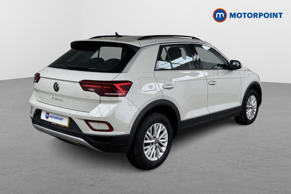 Volkswagen T-Roc Life Manual Petrol SUV - Stock Number (1537295) - Drivers side rear corner