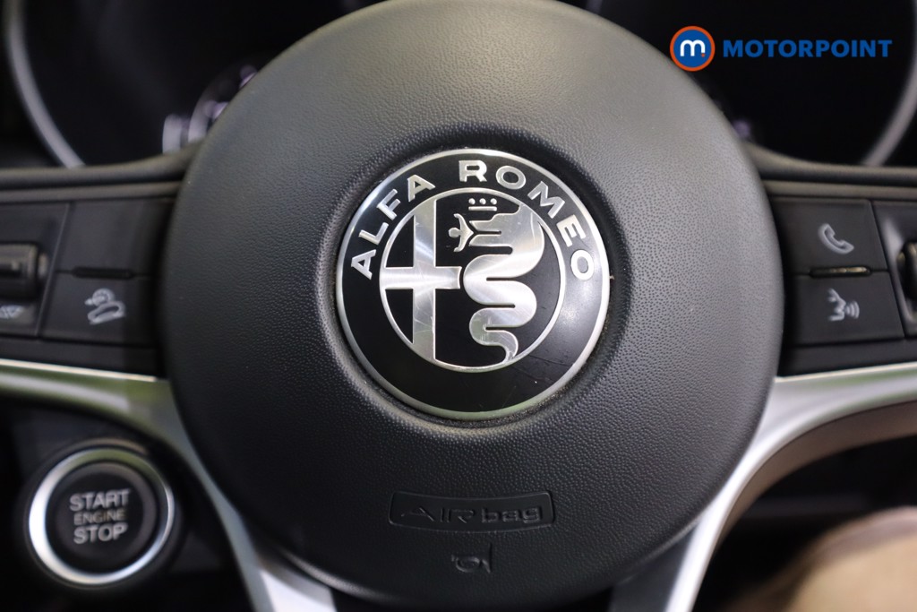Alfa Romeo Stelvio Super Automatic Petrol SUV - Stock Number (1538011) - 18th supplementary image