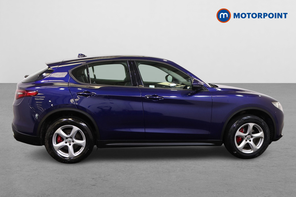 Alfa Romeo Stelvio Super Automatic Petrol SUV - Stock Number (1538011) - Drivers side