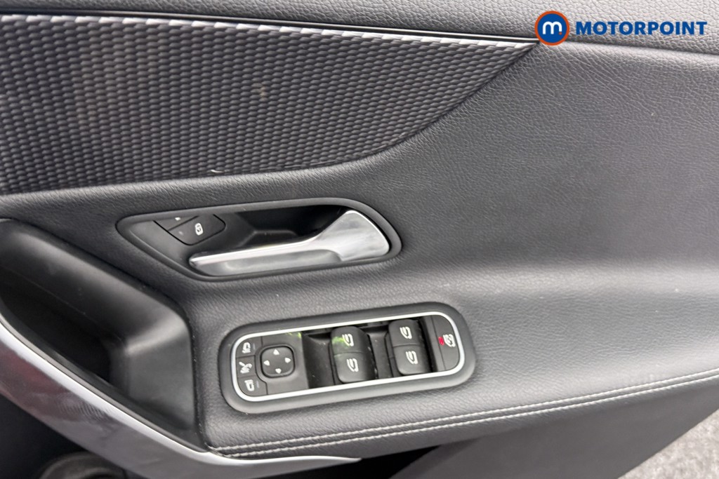 Mercedes-Benz A Class Sport Manual Petrol Hatchback - Stock Number (1538528) - 14th supplementary image