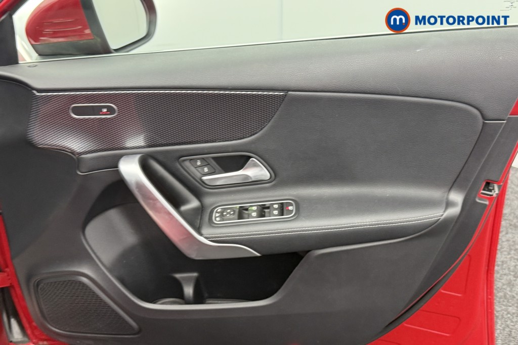 Mercedes-Benz A Class Sport Manual Petrol Hatchback - Stock Number (1538528) - 15th supplementary image
