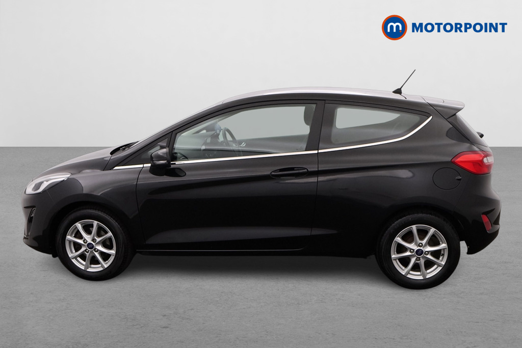Ford Fiesta Zetec Manual Petrol Hatchback - Stock Number (1538992) - Passenger side