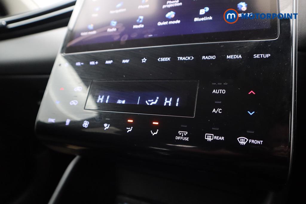 Hyundai Tucson Se Connect Manual Petrol SUV - Stock Number (1539715) - 13th supplementary image