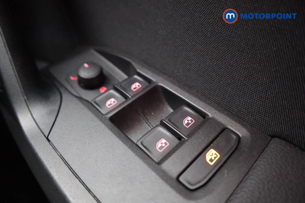 Seat Arona FR Manual Petrol SUV - Stock Number (1540240) - 17th supplementary image