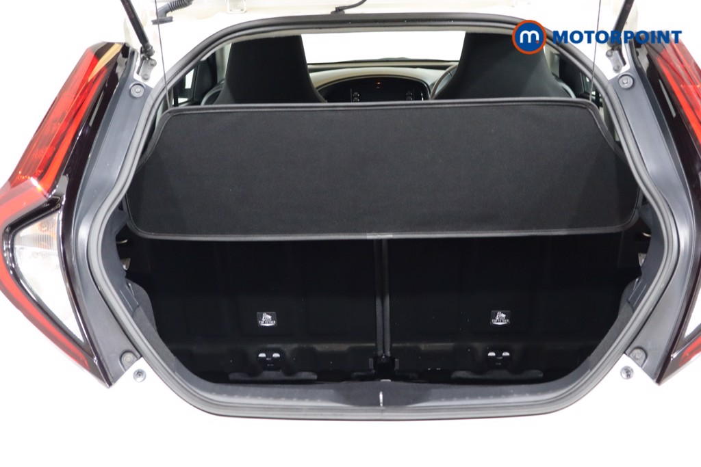 Toyota C-Hr Icon Automatic Petrol-Electric Hybrid SUV - Stock Number (1540323) - 9th supplementary image