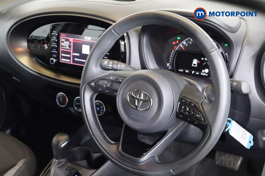 Toyota C-Hr Icon Automatic Petrol-Electric Hybrid SUV - Stock Number (1540323) - 1st supplementary image