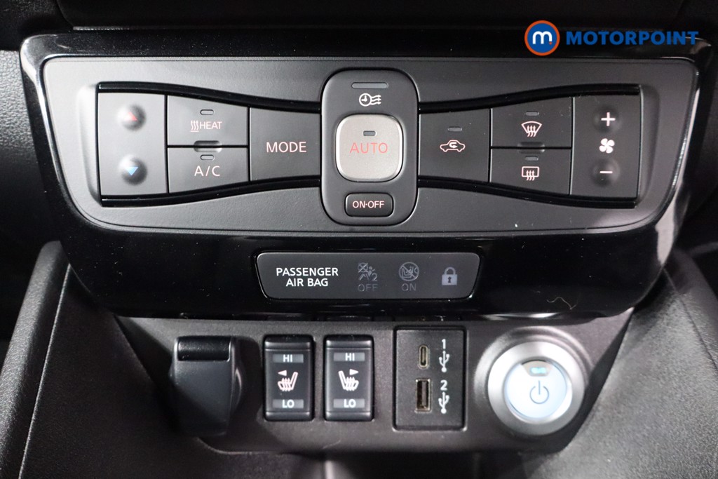 Nissan Leaf Tekna Automatic Electric Hatchback - Stock Number (1540395) - 17th supplementary image