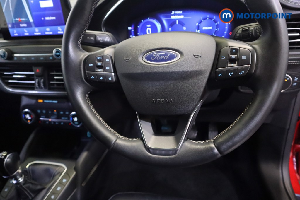 Ford Focus Vignale Edition Manual Petrol-Electric Hybrid Estate - Stock Number (1540976) - 3rd supplementary image
