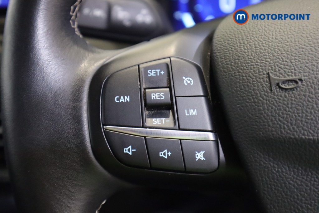 Ford Focus Vignale Edition Manual Petrol-Electric Hybrid Estate - Stock Number (1540976) - 17th supplementary image