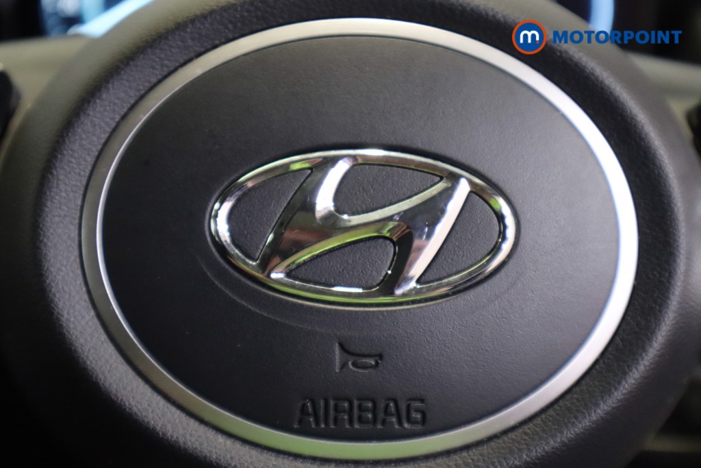 Hyundai Tucson Se Connect Manual Petrol SUV - Stock Number (1541001) - 16th supplementary image