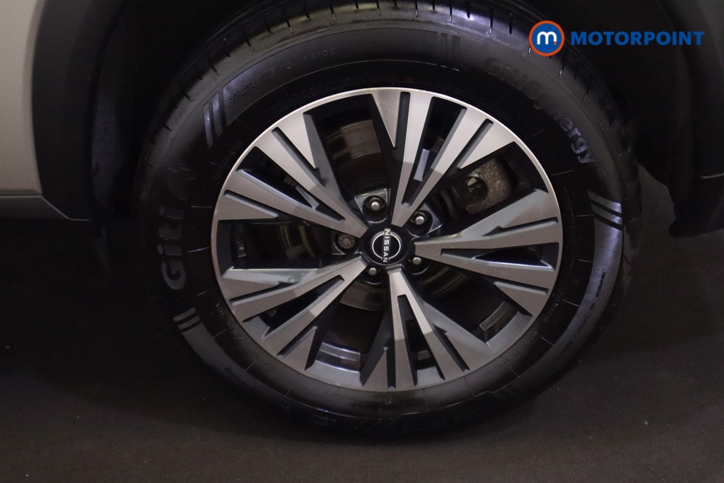 Nissan X-Trail Acenta Premium Automatic Petrol-Electric Hybrid SUV - Stock Number (1541006) - 9th supplementary image