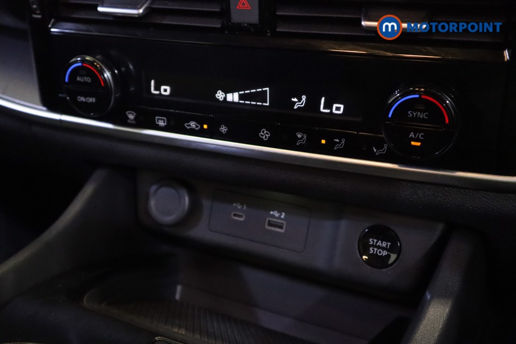 Nissan X-Trail Acenta Premium Automatic Petrol-Electric Hybrid SUV - Stock Number (1541006) - 18th supplementary image