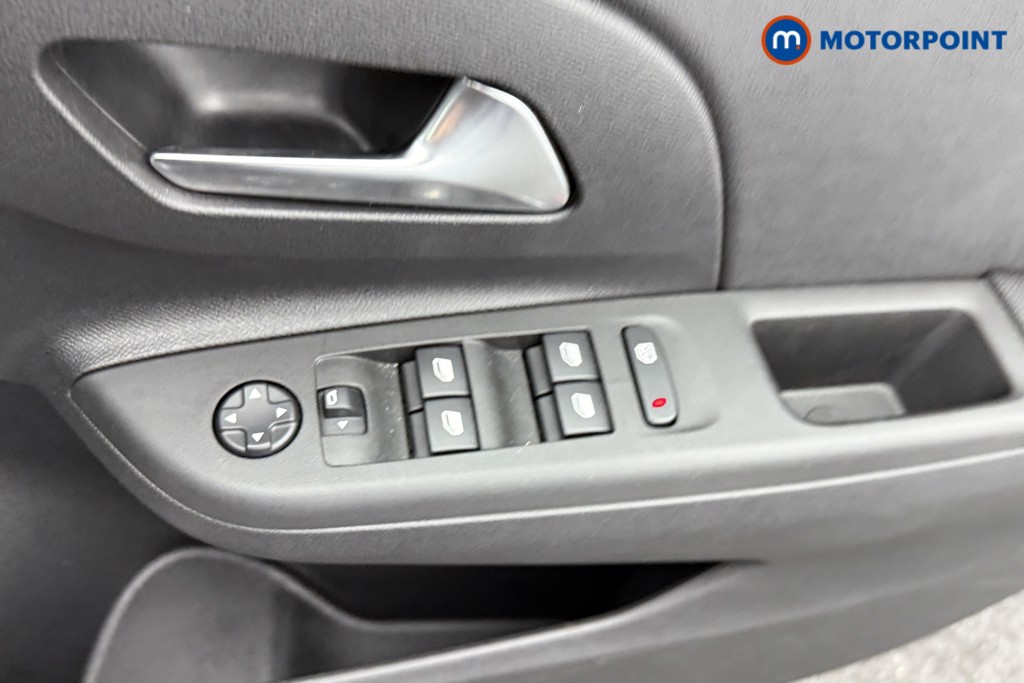 Vauxhall Corsa GS Manual Petrol Hatchback - Stock Number (1541111) - 17th supplementary image