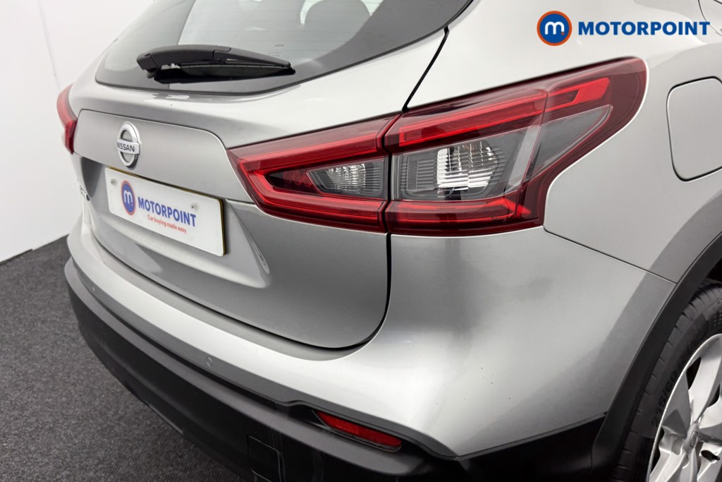 Nissan Qashqai Acenta Premium Manual Petrol SUV - Stock Number (1541269) - 26th supplementary image