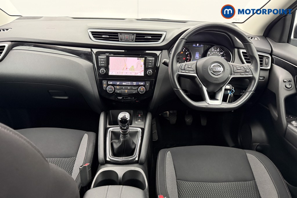 Nissan Qashqai Acenta Premium Manual Petrol SUV - Stock Number (1541269) - 1st supplementary image