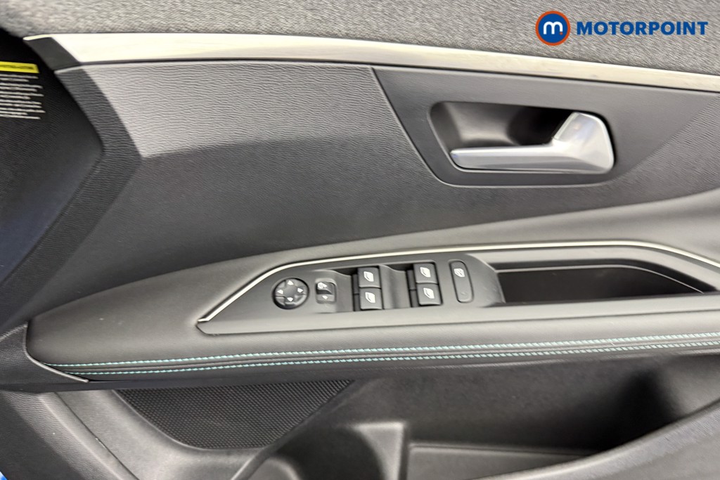 Peugeot 3008 Allure Premium Automatic Petrol SUV - Stock Number (1541499) - 16th supplementary image