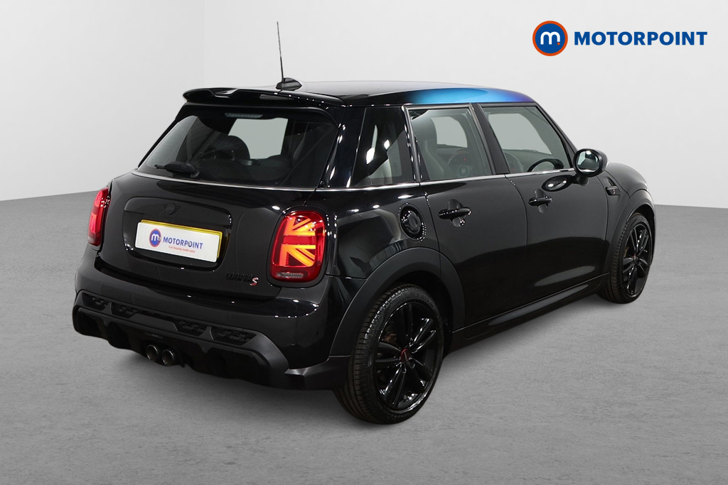 Mini Hatchback Cooper S Sport Automatic Petrol Hatchback - Stock Number (1541948) - Drivers side rear corner