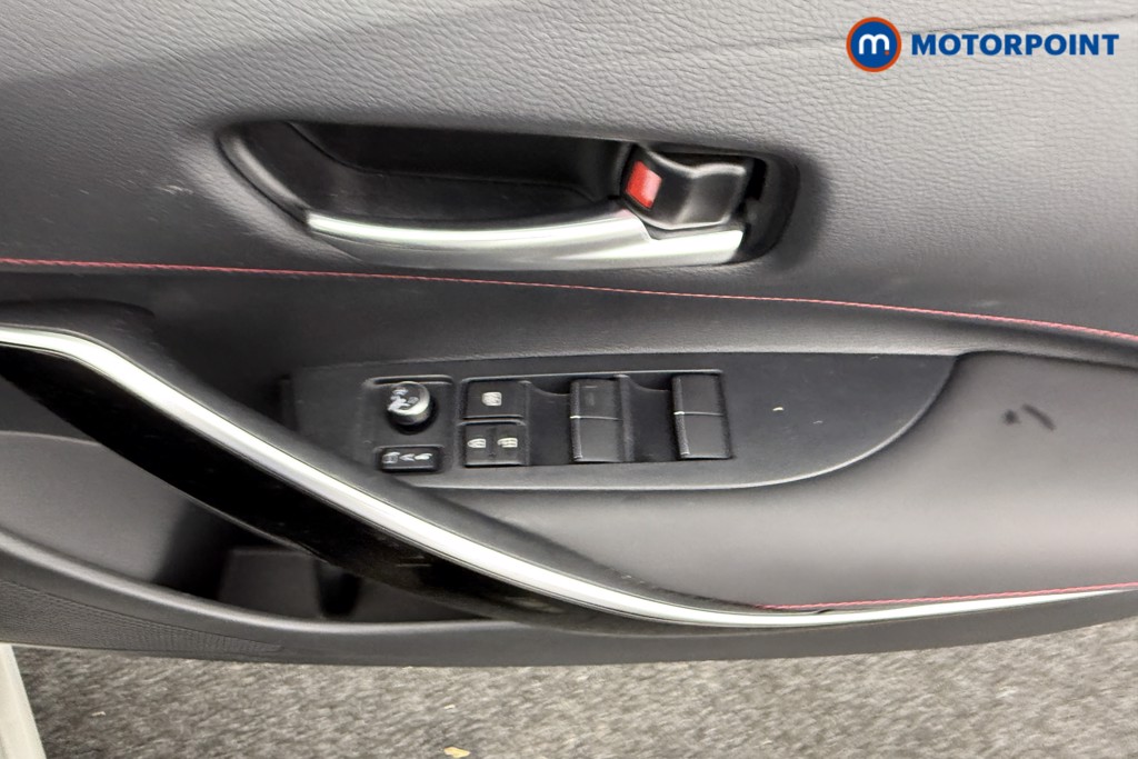 Toyota Corolla Gr Sport Automatic Petrol-Electric Hybrid Hatchback - Stock Number (1542199) - 15th supplementary image