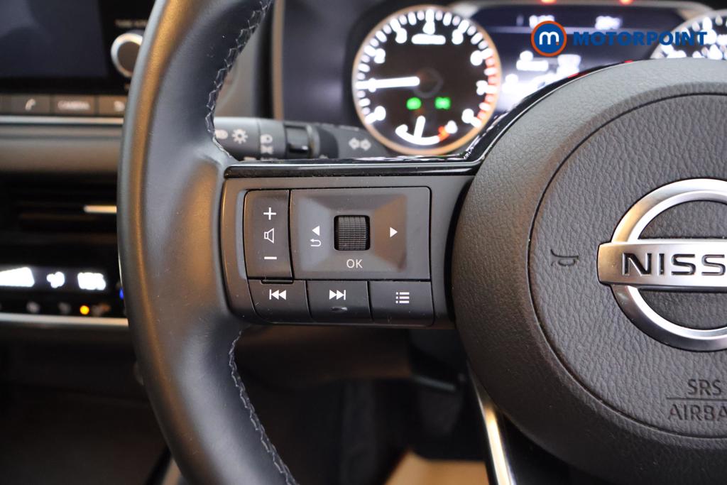 Nissan Qashqai Acenta Premium Manual Petrol SUV - Stock Number (1524093) - 2nd supplementary image