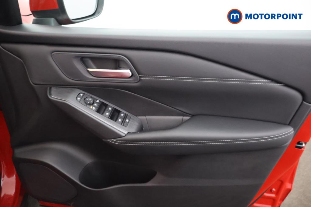 Nissan Qashqai Acenta Premium Manual Petrol SUV - Stock Number (1524093) - 9th supplementary image
