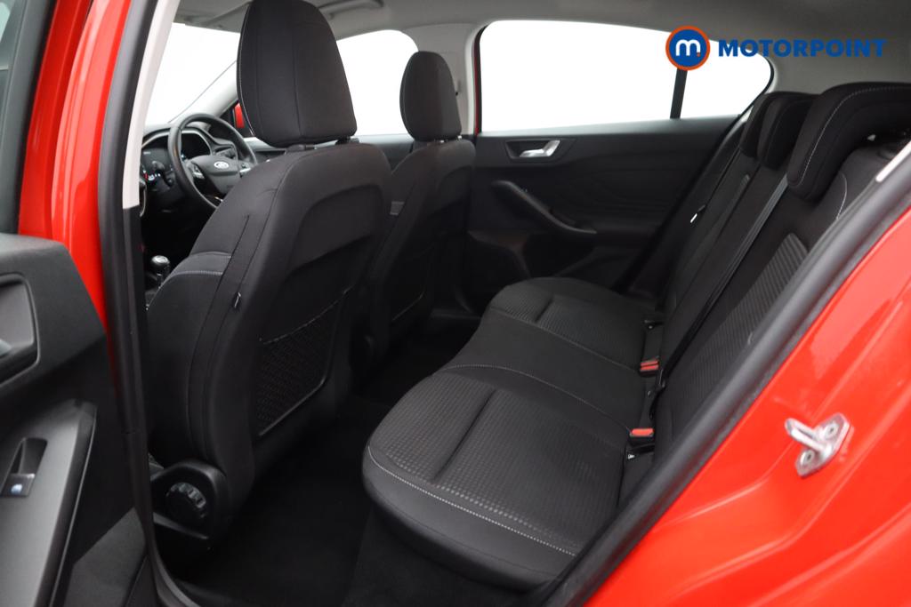 Ford Focus Zetec Manual Diesel Hatchback - Stock Number (1525993) - 4th supplementary image
